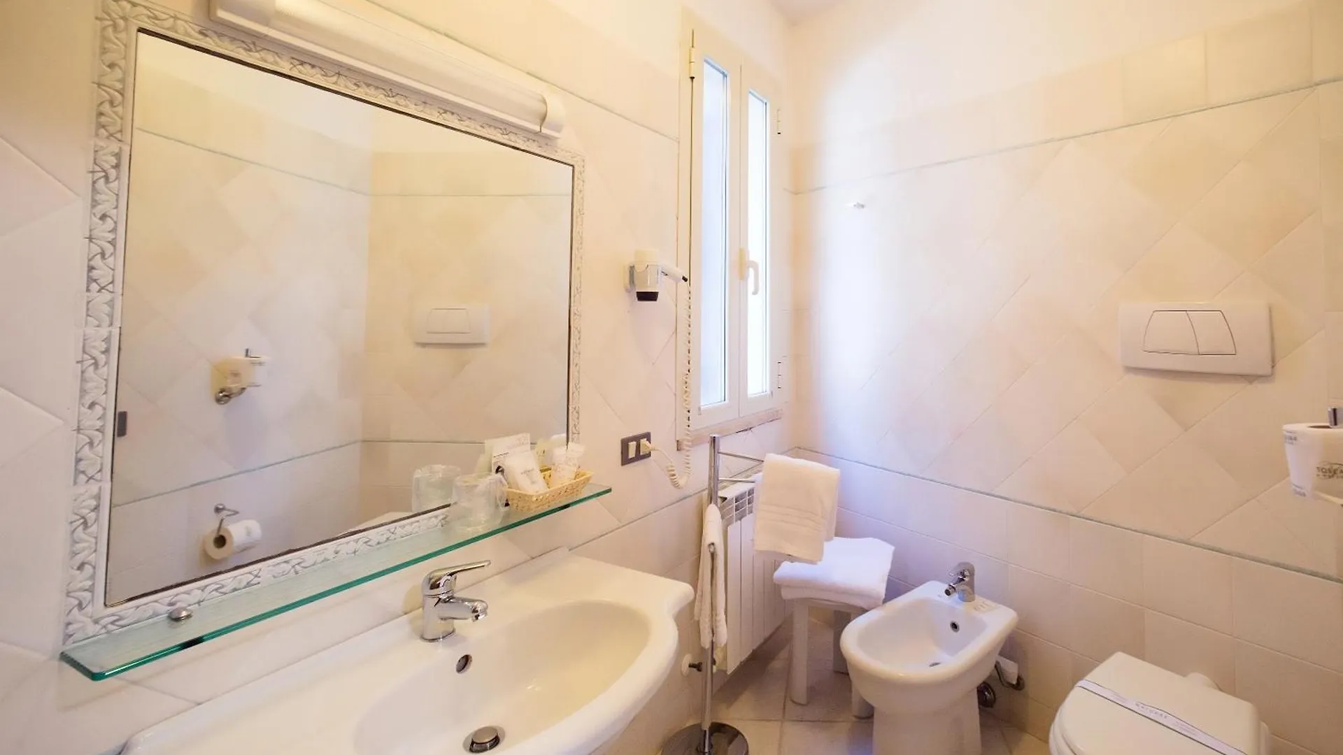 Hotel Rosmarina Marina di Grosseto 3*,  Italy